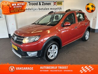 Dacia Sandero 0.9 TCe Stepway Lauréate Hoge instap | Lederen bekleding | Cruise control | Apple carplay | Navigatie | Airco | Nederlands geleverd