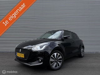 Suzuki Swift 1.2 Stijl Smart Hybrid | Keyless | Carplay | Adap. Cruise | Camera | Clima | Dealer onderhouden | Export Possible