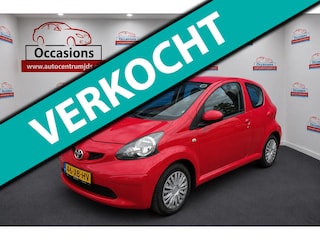 Toyota Aygo 1.0-12V +