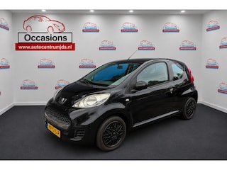 Peugeot 107 1.0-12V XR