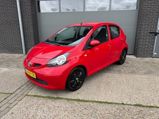 Toyota Aygo 1.0-12V +