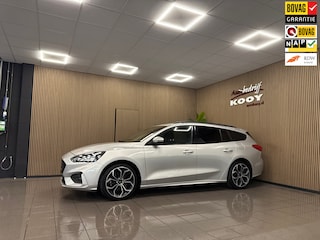 Ford Focus Wagon 1.0 EcoBoost ST Line Business * 1e Eig / Carplay / Trekhaak / B&O / NL Auto *