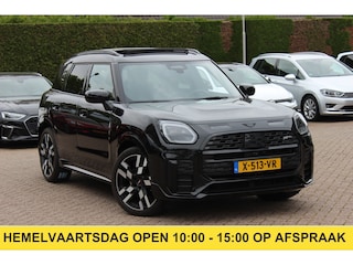 Mini Countryman 1.5 C John Cooper Works XL / Trekhaak / Panoramadak / 360Camera / Head-up / Harman Kardon / 20'' / Leder / Sfeerverlichting / LED / CarPlay / Dodehoek / DAB / ACC