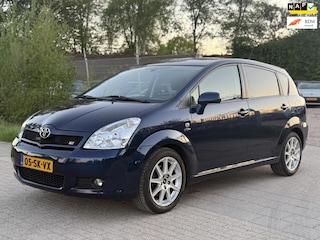 Toyota Corolla Verso 2.2 D-4D Luna