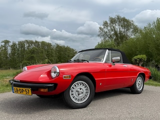 Alfa Romeo Spider 2.0 Veloce