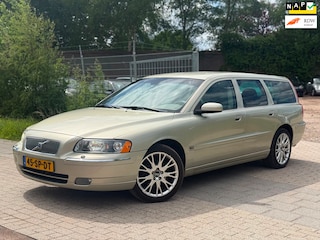 Volvo V70 2.4 D5 Summum AUTOMAAT AIRCO CRUISE PSENSOR LEDER