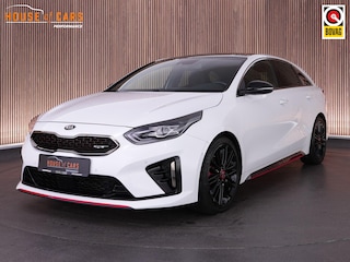 Kia ProCeed GT 1.6 204pk T-GDi |pano|Navi 10,25"|JBL|Apple carplay|blind spot|camera|el. achterklep|adaptive cruise control|stoelverwarming|19" lmv|