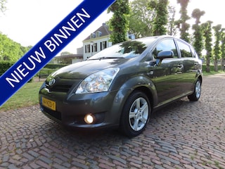 Toyota Corolla Verso 1.8 VVT-i Terra 7p. Automaat Ecc Pdc Lm Velgen***Apk t/m 13-5-2027***