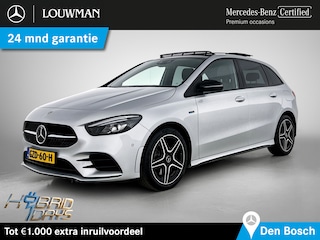 Mercedes-Benz B-klasse 250 e AMG Plug-In Hybride | AMG Styling | Night Pakket | Panorama Schuif-Kanteldak | Distronic | Inclusief 24 maanden Mercedes-Benz Certified garantie voor Europa.