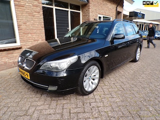 BMW 5-serie Touring 523i Business Line