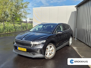 Skoda Enyaq iV 80 204 PK | Achteruitrijcamera | Lederen bekleding | Apple carplay Android auto | Navigatie | Keyless | Voorstoelen achterbank verwarmd | Cruise control | DAB | 19"LMV