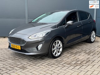Ford Fiesta 1.0 EcoBoost Vignale / Led / Camera / Carplay