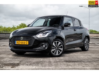 Suzuki Swift 1.2 Stijl Smart Hybrid | Airco/Clima | Adaptive Cruise Control | Camera | Navigatie | Stoelverwarming | LM Velgen |
