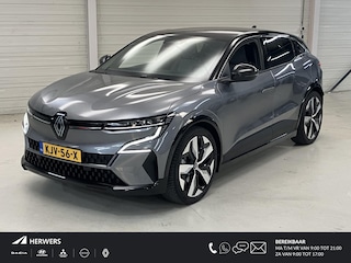Renault Mégane EV60 Optimum Charge Iconic / SOH 93,22% / Dealer onderhouden / CCS snellader / Stuur- & Stoelverwarming / Achteruitrijcamera / Draadloze telefoon lader / Apple Carplay Android Auto / Warmtepomp / Adaptief cruise control /