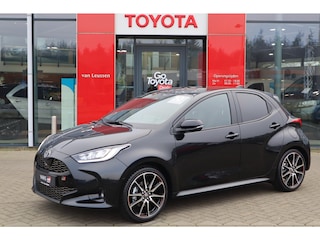 Toyota Yaris 1.5 HYBRID 130 GR-SPORT NIEUW&DIRECT LEVERBAAR! PANODAK JBL-AUDIO STOEL+STUURVERW. BLIND-SPOT KEYLESS APPLE/ANDROID