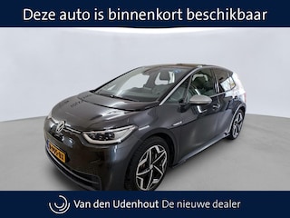 Volkswagen ID.3 First Plus 58 kWh | IQ.Light | Camera | Navigatie | Stoel/Stuurverw.