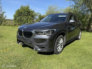 BMW X1 sDrive18i Automaat 2020 € 14.900,-