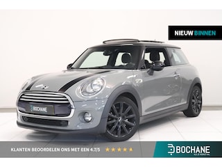 Mini Cooper 1.5 Business | Panoramadak | Cruise | Airco | Navigatie | 17"Lichtmetaal |
