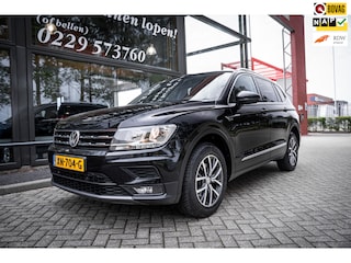 Volkswagen Tiguan 1.5 TSI Comfortline Business | 7 persoons | Trekhaak | Elektrische achterklep | Navigatie | Carplay |