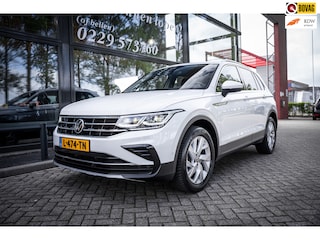 Volkswagen Tiguan 1.5 TSI Elegance | Led | Virtual cockpit | Climate control | Stoelverwarming | Elek. achterklep | Navi |