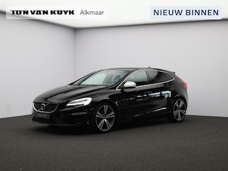 Volvo V40 T5 245pk R-Design / Stoel+voorruitverwarming / Park assist v+a+camera / Privacy glass / 19" Artio / Elektr. bed. stoelen