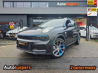 Lynk & Co 01 1.5 | Met o.a. 360 graden camera, AppleCarPlay/AndroidAuto, adaptive cruise, navigatie en panoramadak!