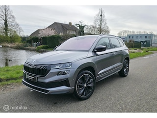 Skoda Karoq 1.5 TSI ACT Sportline / Pano / Carplay / Camera