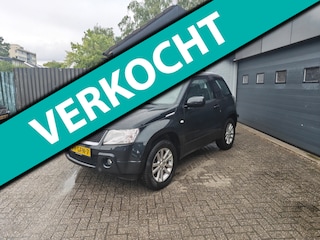 Suzuki Grand Vitara 1.6-16V High Executive,AWD,Airco,Radio met stuur bediening,Lichtmetalen velgen
