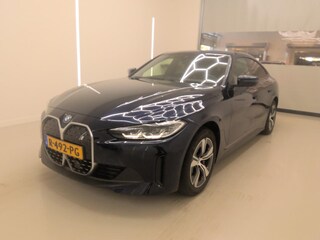 BMW i4 eDrive40 84 kWh SOH 97% Origineel NL 1e Eigenaar BTW