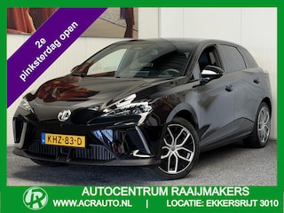 MG 4 ELECTRIC LUXURY LONG RANGE 204 PK 64 KWH FABRIEKGARANTIE TOT 2031 !!! NAVIGATIE ADAPTIVE CRUISE CONTROL APPLE CARPLAY/ANDROID 360 CAMERA STOEL EN STUURVERWARMING DODEHOEKSENSOREN RIJSTROOKSENSOREN KEYLESS GO ZEER MOOI !!
