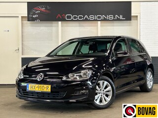 Volkswagen Golf 1.0 TSI Business Edition Connected