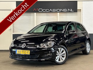 Volkswagen Golf 1.0 TSI Business Edition Connected