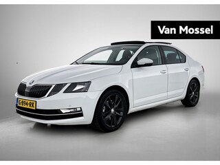 Skoda Octavia 1.5 TSI Greentech Style Business Automaat | Trekhaak | Panoramadak | Lichtmetalen velgen | Sportstoelen | Metallic lak