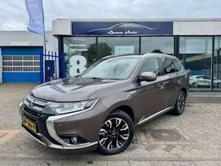 Mitsubishi Outlander 2.0 PHEV Instyle+ | PANODAK | LEER | NAP | 1E EIGENAAR