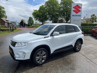 Suzuki Vitara Boosterjet Select // Door ons onderhouden Vitara // Trekhaak // Stootlijst // Rijklaarprijs!
