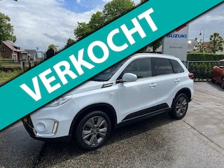 Suzuki Vitara Boosterjet Select // Door ons onderhouden Vitara // Trekhaak // Stootlijst // Rijklaarprijs!
