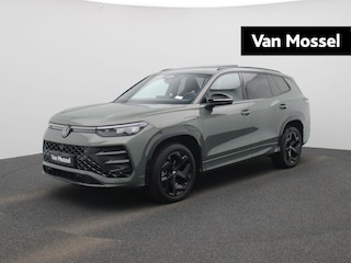 Volkswagen Tayron 1.5 eHybrid R-Line Edition 272 PK| Trekhaak | Panoramadak | 360 Camera | Stoelverwarming | Stuurwielverwarming | Head-Updisplay | Achterklep Elektrisch