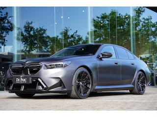 BMW 5-serie 4.4 V8 Frozen Black / Bowers & Wilkins