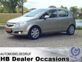 Opel Corsa 1.2-16V Enjoy - Airco Hemelvaartsdag geopend van 09:00- tot 16:00 uur