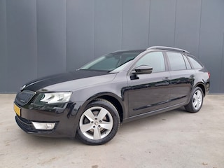Skoda Octavia Combi 1.6 TDI Greenline Businessline CRUISE ECC TREKHAAK NAVI