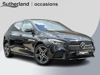 Mercedes-Benz B-klasse 250 e AMG Line | 218pk PHEV | Wegklapbare Trekhaak | Stoelverwarming | Adaptive cruise control | Getint glas