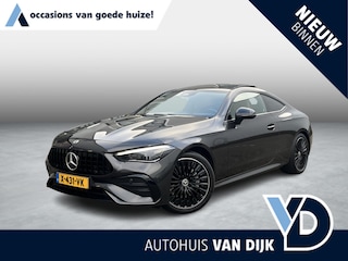 Mercedes-Benz CLE Coupe 200 AMG Line | NL Auto/Voll.Historie/Navi/Leder/Pano.Dak/Sfeerverlichting/Elektr.Wegklapbare Trekhaak/Apple CarPlay-Android Auto