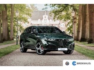 Alfa Romeo Tonale 1.3 Ibrida Plug-In Q4 Veloce | Achterbank in delen neerklapbaar | Achterbank met armsteun en skiluik | Achteruitrij assistent