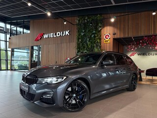 BMW 3-serie Touring 330i M sport