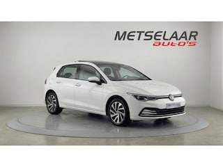 Volkswagen Golf 1.4 eHybrid Style ✅Panodak ✅Trekhaak afnbaar
