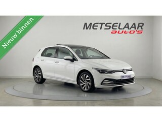 Volkswagen Golf 1.4 eHybrid Style ✅Panodak ✅Trekhaak afnbaar