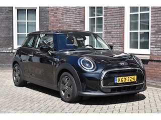 Mini Mini Classic 33 kWh SOH 100% Wij zijn op afspraak geopend! Graag bellen voor uw komst.