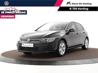 Volkswagen Golf 1.0 eTSI 110pk DSG Life · Camera · Apple/Android Car Play · Sfeerverlichting · P-Sensoren · Navigatie · 16'' Inch · Garantie t/m 04-02-2028 of 100.000km