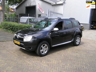 Dacia Duster 1.6 Lauréate 2wd 143 d km nap airco nieuwe apk