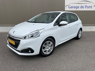 Peugeot 208 1.2 PureTech Blue Lion, pdc, cruise control, nieuwe distr.